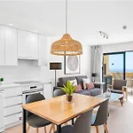 Ramada Residences By Wyndham Tenerife מלון 3*