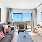 מלון Ramada Residences By Wyndham Tenerife 3*