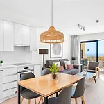 מלון Ramada Residences By Wyndham Tenerife 3*