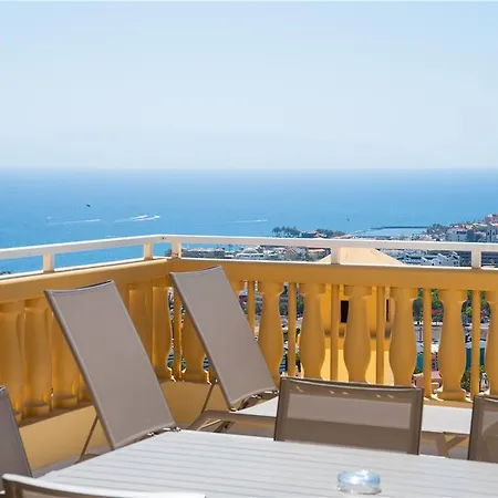 Ramada Residences By Wyndham Tenerife Адехе
