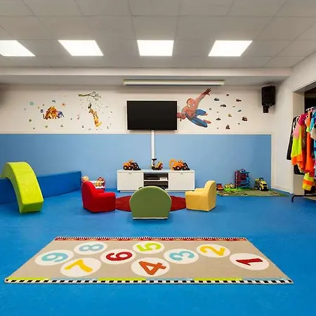 Ramada Residences By Wyndham Tenerife 3*