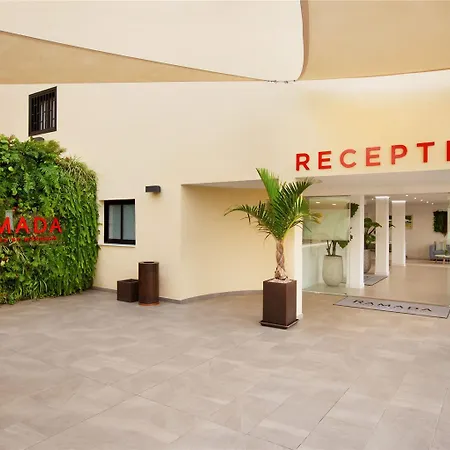 Ramada Residences By Wyndham Tenerife 3*
