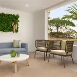 Hotel Ramada Residences By Wyndham Tenerife Costa Adeje (Tenerife)