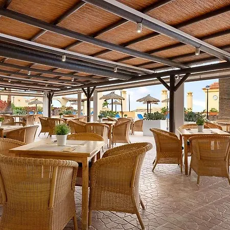 Ramada Residences By Wyndham Tenerife 3* アデヘ