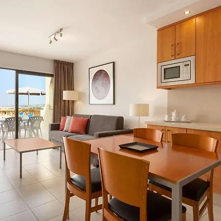 ホテル Ramada Residences By Wyndham Tenerife