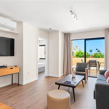 酒店 Ramada Residences By Wyndham Tenerife 阿德耶