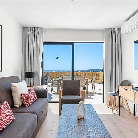 호텔 Ramada Residences By Wyndham Tenerife 4*
