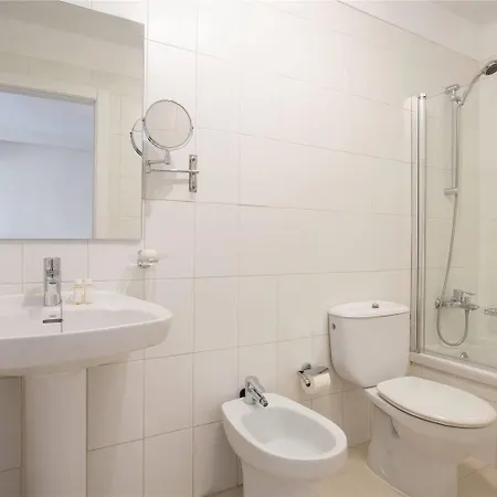 Ramada Residences By Wyndham Tenerife ホテル 3*