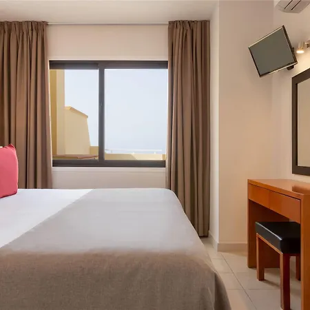 Ramada Residences By Wyndham Tenerife 酒店 阿德耶
