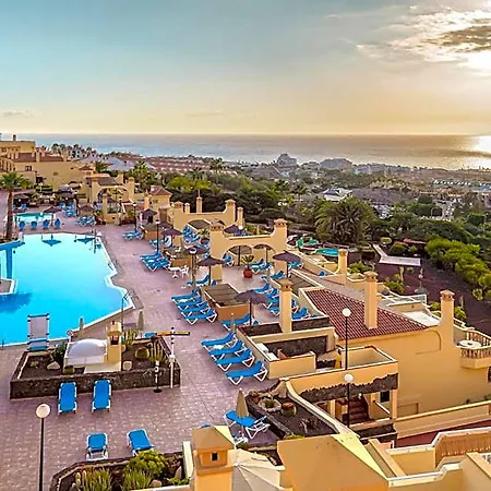 Ramada Residences By Wyndham Tenerife Ξενοδοχείο