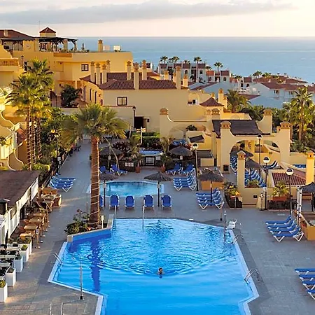 Ramada Residences By Wyndham Tenerife Ξενοδοχείο