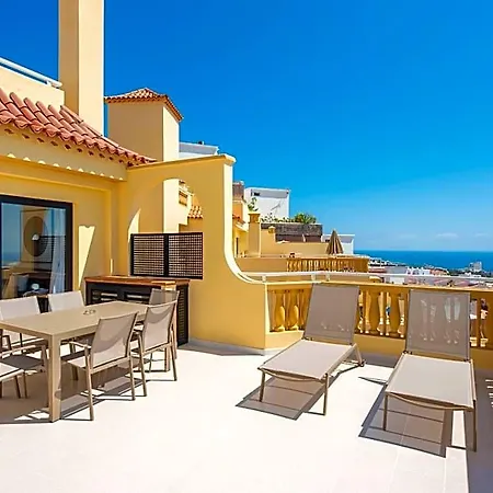 Ramada Residences By Wyndham Tenerife 4*