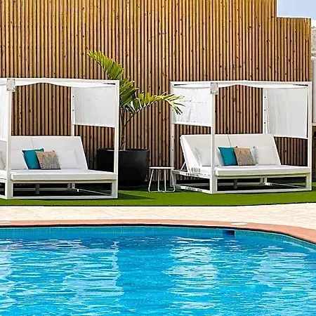 Ramada Residences By Wyndham Tenerife Ξενοδοχείο 4*