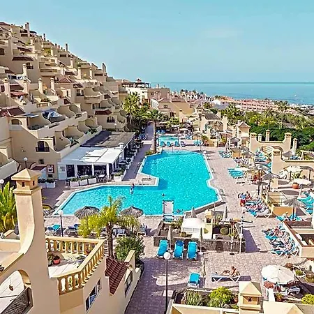 Ramada Residences By Wyndham Tenerife 酒店