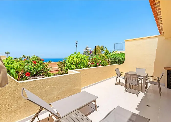 Hotel Ramada Residences By Wyndham Tenerife Costa Adeje (Tenerife)