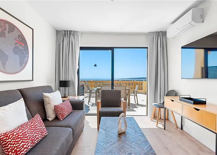 Hotel Ramada Residences By Wyndham Tenerife 3*