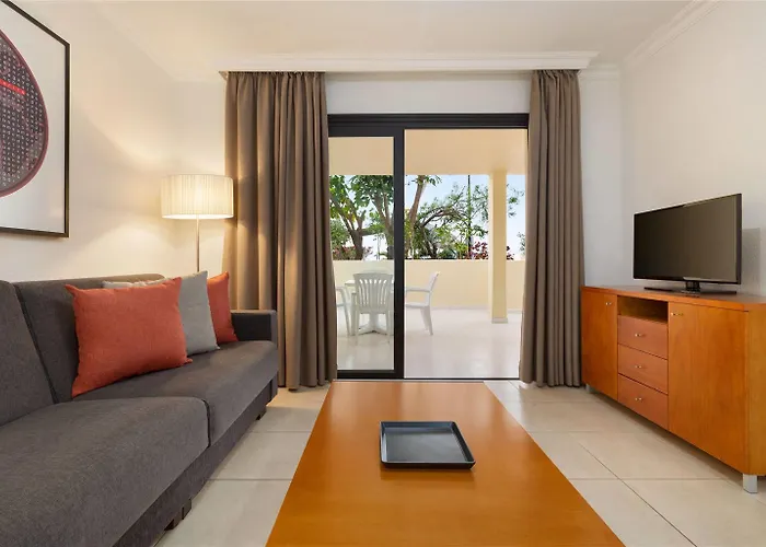 Hotel Ramada Residences By Wyndham Tenerife Costa Adeje (Tenerife)