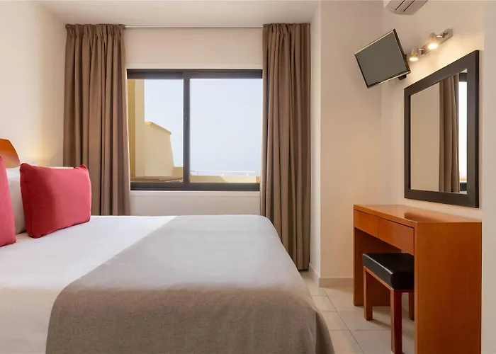 Ramada Residences By Wyndham Tenerife Hotel Costa Adeje (Tenerife)